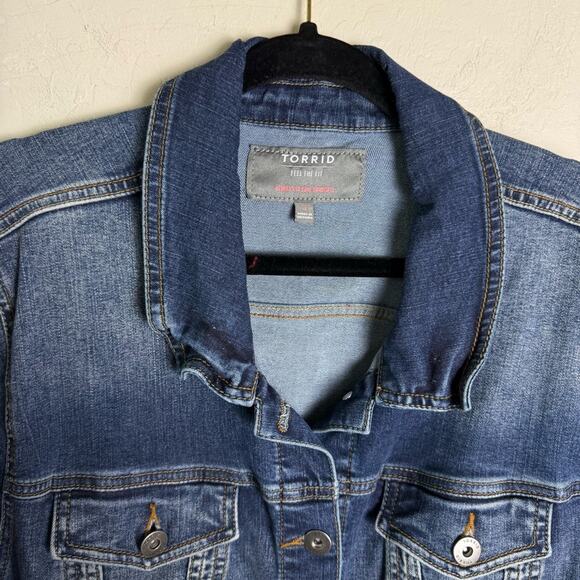 Torrid Denim Trucker Jacket Medium Wash 3X 11879816 - Picture 5 of 13